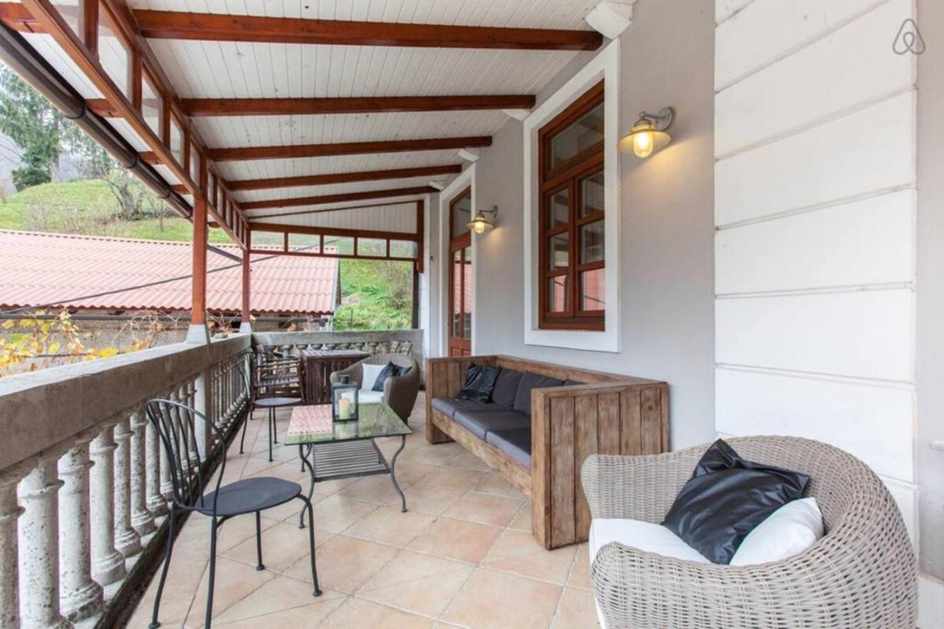 Apartamento Stylish Penthouse With Large Terrace Most na Soči Exterior foto